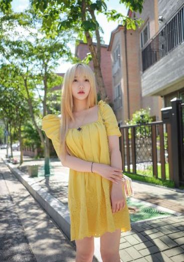 高跟过膝长靴女王svk_超清免费观看电视剧