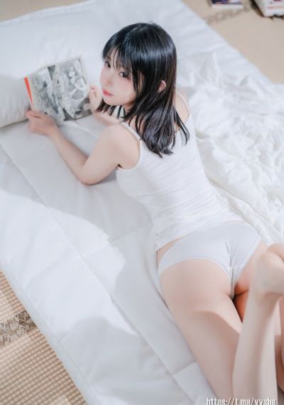 免费亚洲AV第一_1080P动漫在线观看