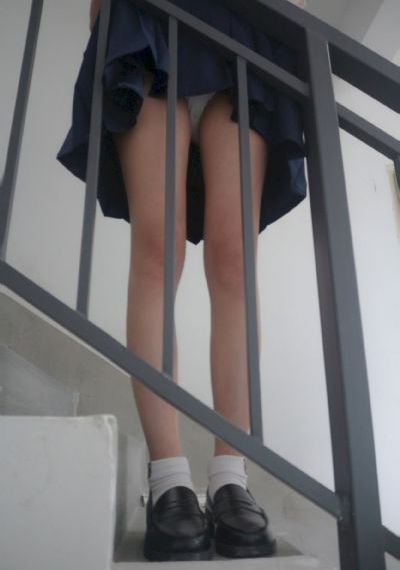 人妻AV无码系列专区_无广告免费播放高清电影