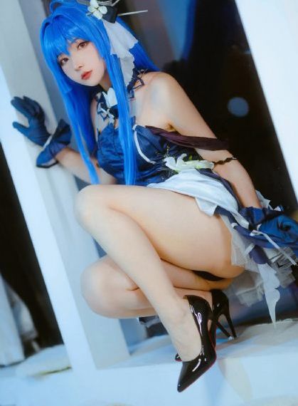 白嫩丰满大乳美女免费视频_1080手机免费观看完整