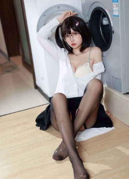 精品亚洲爆乳AV在线播放_1080P全集免费观看