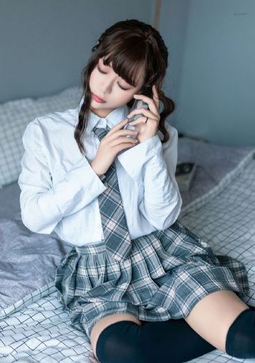 熟妇丰满大屁股在线播放_720在线手机播放