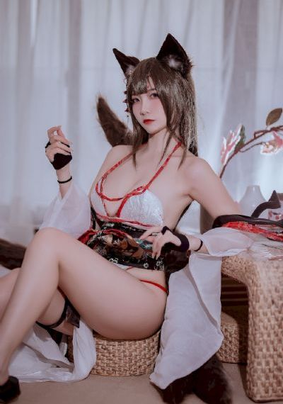 美丽的姑娘免费观看_720神马在线观看