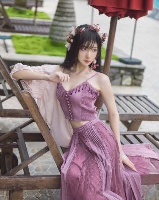 C字裤模特无删减版视频_JVID性感写真
