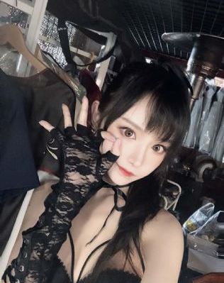 妽妽用身体满足了我_HD在线手机播放
