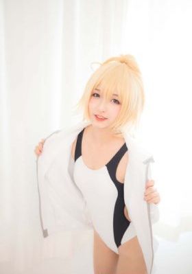 西装Gay老板办公室激情视频_720电影在线观看